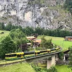 Waterfall Views-stylish Design-big Comfy Bed Apartmán Lauterbrunnen