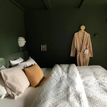 Waterfall Views-stylish Design-big Comfy Bed Apartmán