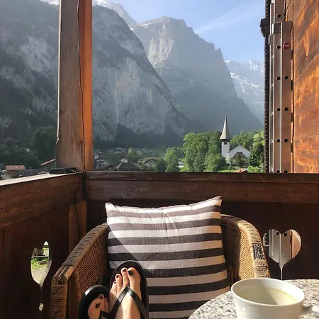 Iconic Valley View Amazing Design King Bed Lauterbrunnen