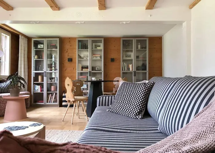 דירה Waterfall Views-stylish Design-big Comfy Bed לוטרברונן